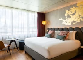 Renaissance Bordeaux Hotel 4