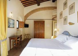 Castello di Montemasso B&B 3