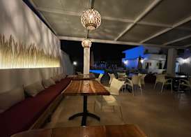 Oasis Beach Club 5