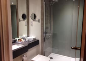 Holiday Inn WARRINGTON by IHG 5