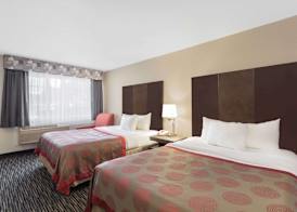 Ramada by Wyndham Monterey 3