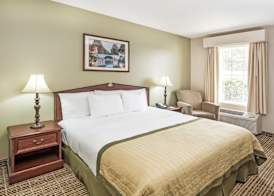Baymont by Wyndham Valdosta at Valdosta Mall 4