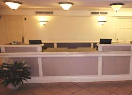 Super 8 by Wyndham Austin South I-35 2