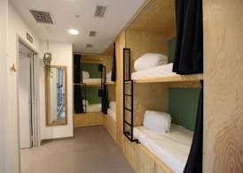 VTZ The Botanic Hostel 4