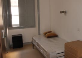 Be Coimbra Hostels 4