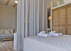 Olia Boutique Apartments 4