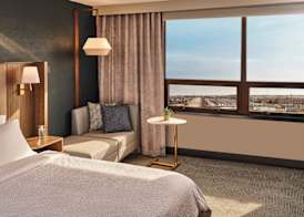 Holiday Inn & Suites COLUMBIA NE - FT JACKSON AREA by IHG 4
