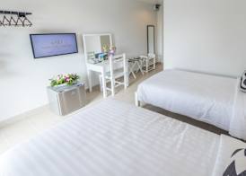 Maikhao Hotel, Phuket 3
