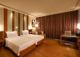 Radisson Blu Hotel Chennai City Centre 5