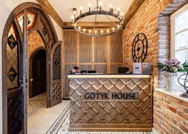 Gotyk House 3