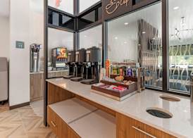 Sleep Inn & Suites 4