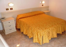 Hotel Reali 3