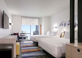 Aloft by Marriott Chicago Mag Mile 4