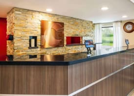 Comfort Inn Newmarket - Aurora 2