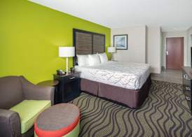 La Quinta Inn by Wyndham Calhoun South I-75 5