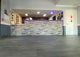 Days Inn & Suites by Wyndham Winnie 2