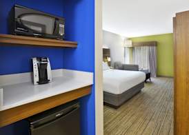 Holiday Inn Express & Suites CINCINNATI NORTHEAST-MILFORD by IHG 5