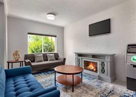 Days Inn by Wyndham Kansas City International Airport 3