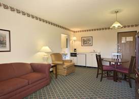 Travelodge by Wyndham Hudsonville 5