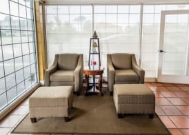 Econo Lodge Cocoa Beach - near the Port 5