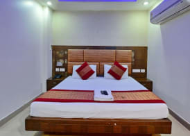 Hotel Emporio 5
