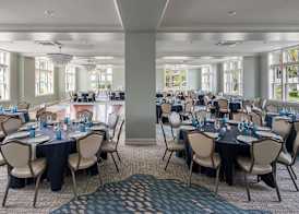 Fenway Hotel, Autograph Collection 3
