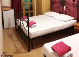EVANS Skiathos 2