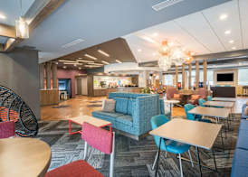 Tru By Hilton Knoxville North I 75 4