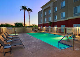 Hampton Inn & Suites Ridgecrest 4
