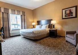 Best Western Plus South Edmonton Inn & Suites 2