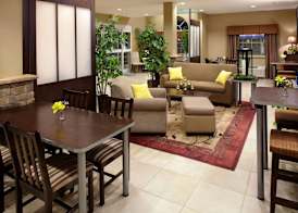 Microtel Inn & Suites by Wyndham St Clairsville - Wheeling 4