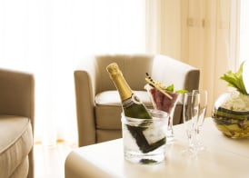 Hôtel Montaigne & Spa - Cannes Centre 2