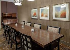 DoubleTree by Hilton Kansas City - Overland Park 4