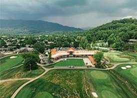 Waynesville Inn and Golf Club, Tapestry Collection by Hilton 3