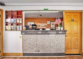Rodeway Inn Grand Haven 2