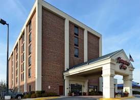 Hampton Inn College Park 3