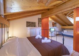 Le Stanze del Lago Apartments 4