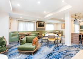 Fairfield Inn Suites Brunswick 4
