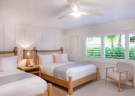 Islander Resort 5