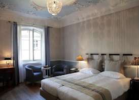 HOTEL FLORHOF 4
