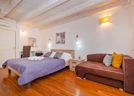 Rafael rooms and apartments by DuHomes 3