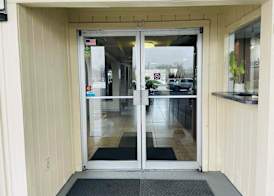 Travelodge by Wyndham Sellersburg 5