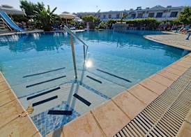 Garden Hotel 4