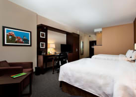 Courtyard par Marriott Montréal Centre-ville 5