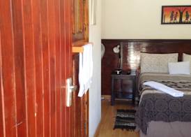 Cottage in Orange Grove 3