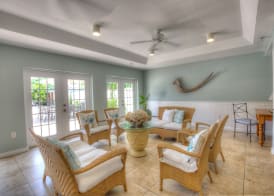 Naples Garden Inn 2