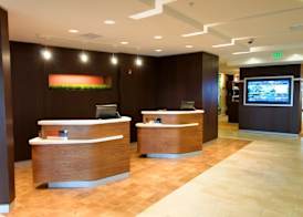 Courtyard by Marriott Waldorf 2