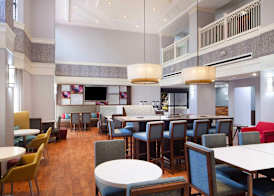 Hampton Inn & Suites Atlanta Airport North I85 3