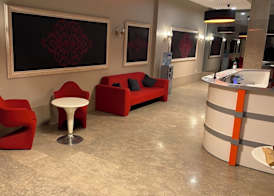 Aderans Hotel 2