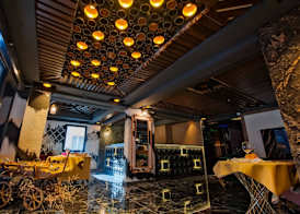 MOONDAY HOTEL 3